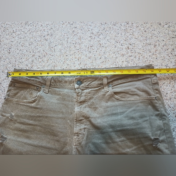 American Eagle Men's Tan Distressed Shorts - Picture 5 of 7